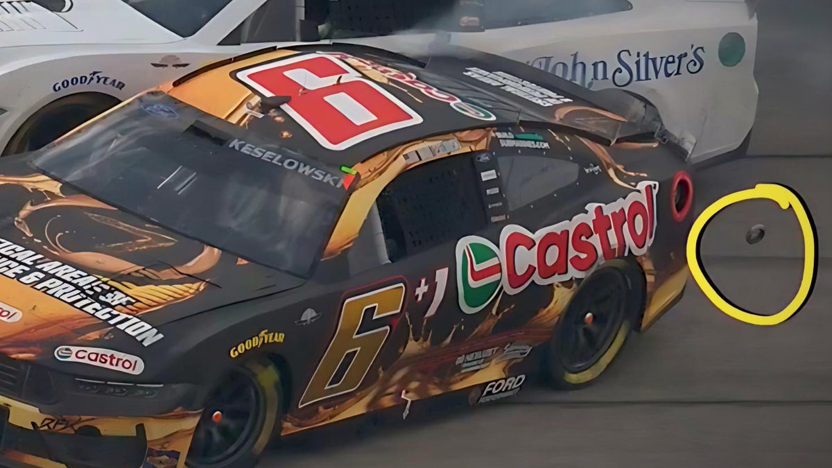 Yeah ... that's not good. 👀 #NASCARonFS1