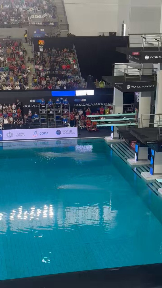 Solo 14 años y es quinto lugar en una Copa del Mundo. El límite es el cielo para Lia Cueva.