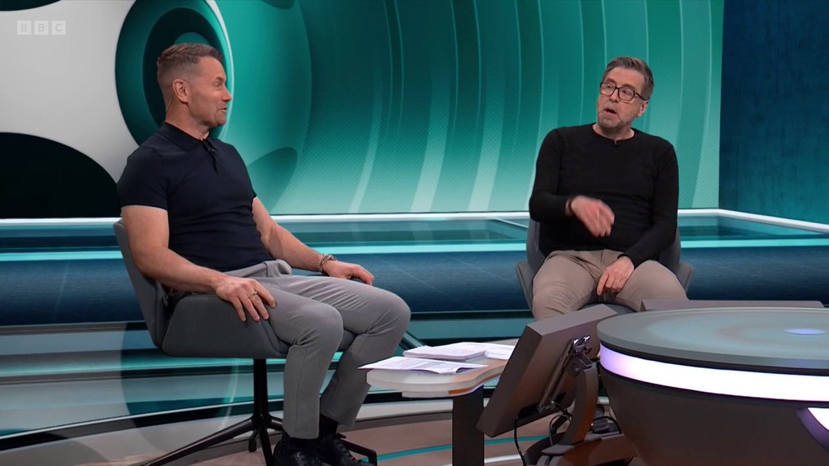 Do you agree with Bruno Fernandes? Does VAR take the intensity out of derbies? 🤔 #MOTD2