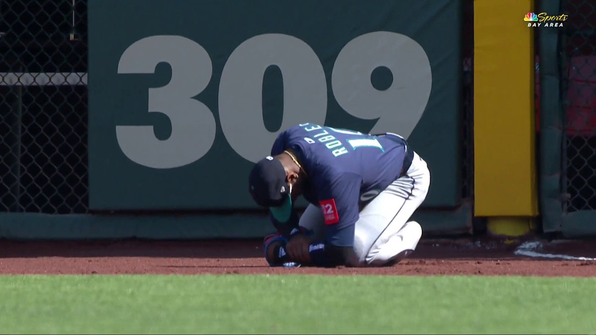 Here’s the slow-mo angle of the Victor Robles catch. Absolutely insane.