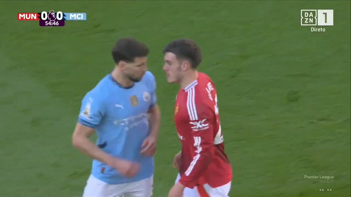 Ruben Dias viu Ugarte a entrar sobre Bernardo e respondeu 😅