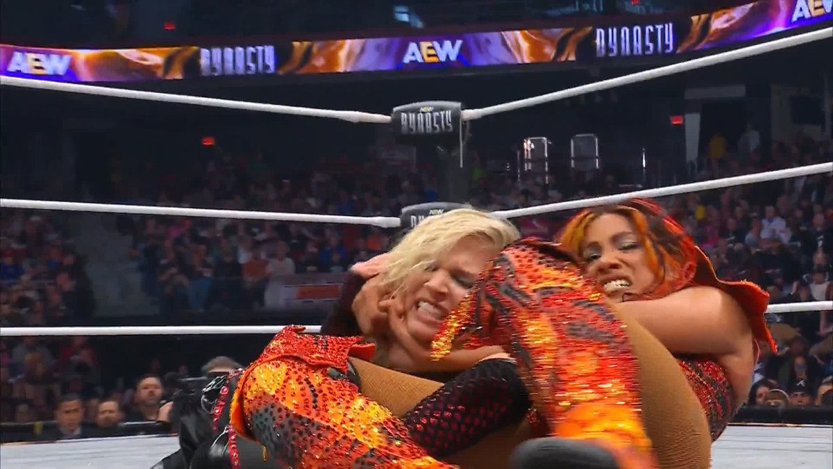 It's a struggle of SUBMISSION and WILL! Watch #AEWDynasty RIGHT NOW! Mercedes Moné Varnado | julia hart