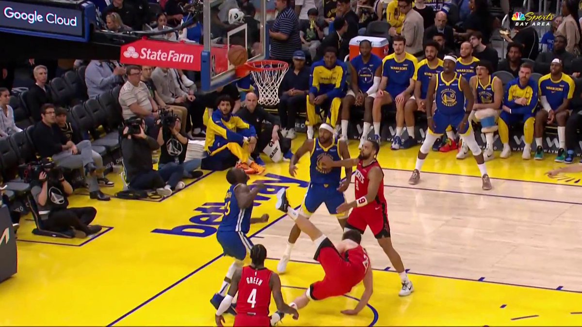 Draymond received a flagrant 1 for this controversial play