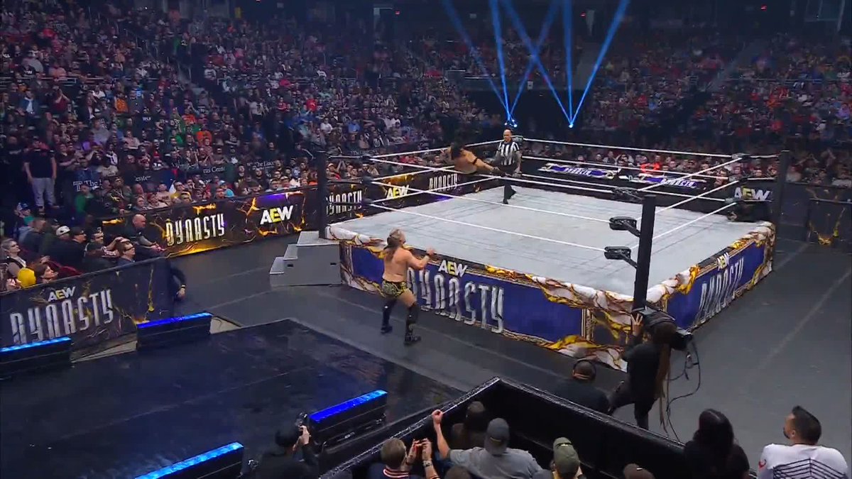 Bandido takes it to the sky! Watch #AEWDynasty RIGHT NOW! Chris Jericho | Bandido🔫🌵