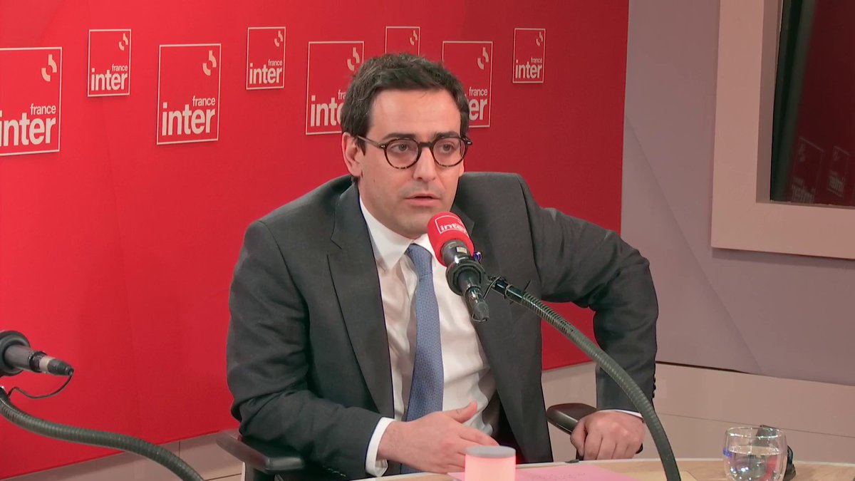 "Il y a une riposte en préparation" face à la hausse des droits de douane américains, assure Stéphane Séjourné, qui avertit : "Il y aura des impacts sur l'économie européenne, notre économie est très imbriquée avec celle des États-Unis." #le710inter