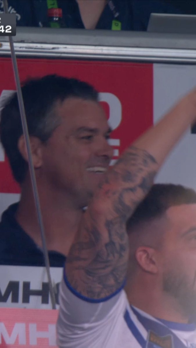Ciro's reaction 🥺