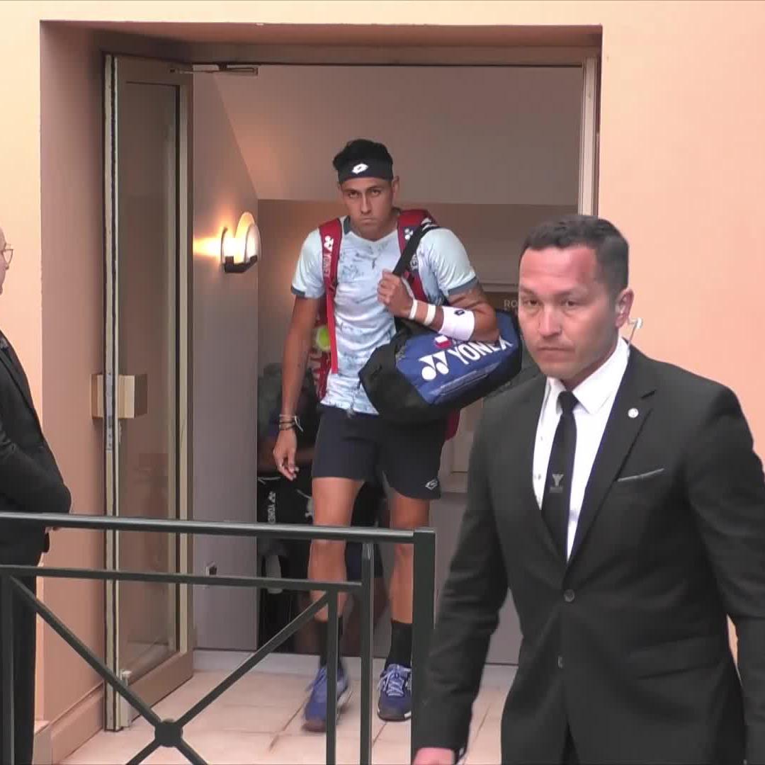 "Le Suisse, Stan Wawrinka" 🗣️ C'est parti pour Stanislas Wawrinka au #RolexMonteCarloMasters 🤩