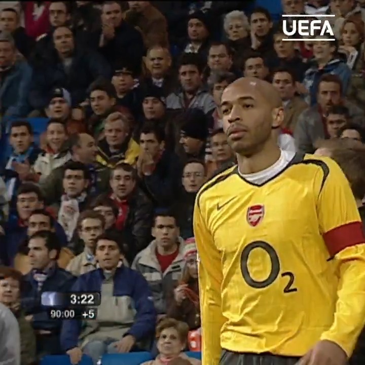 This is aura. #UCL