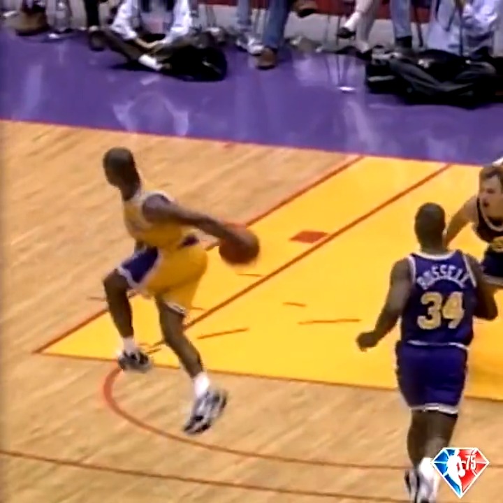 "That Was Nice!" 30 years ago today, Nick Van Exel made this pass to Cedric Ceballos