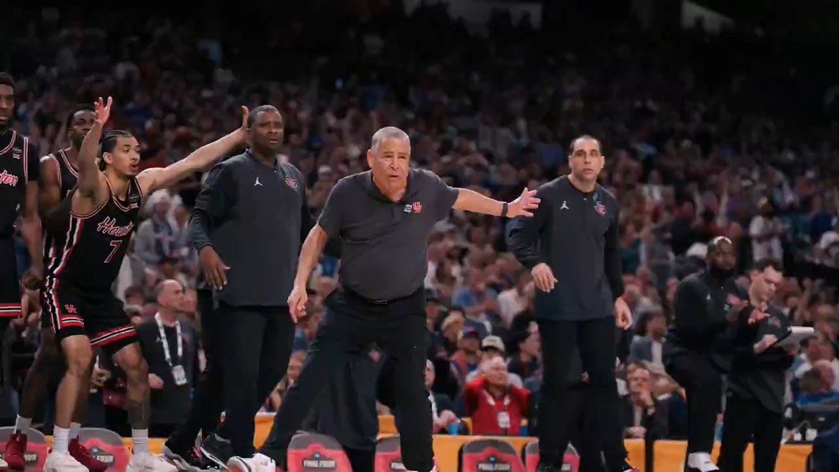 Kelvin Sampson is looking to capture 800th win and his first #NationalChampionship. Andy Katz and Houston Men's Hoops 🏀 🐾 head coach Kelvin Sampson discuss the National Championship matchup against Florida. #MFinalFour