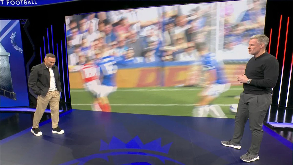 "He's an outstanding player" ๐ Craig Bellamy is a huge fan of Leandro Trossard โจ
