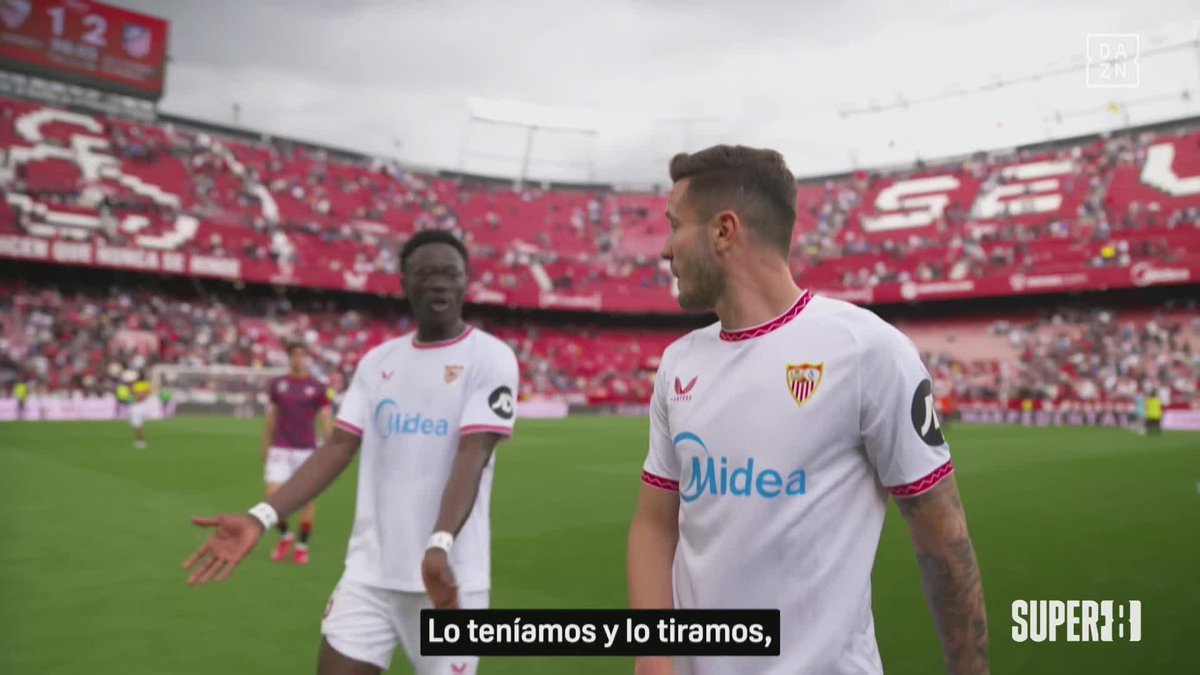 🗣️ -"Lo teníamos y lo tiramos. En 2 minutos." 🗣️ - "Otra vez, tío" La conversación entre Akor Adams y Saúl Níguez tras la derrota del Sevilla FC ante el Atlético de Madrid #Super8