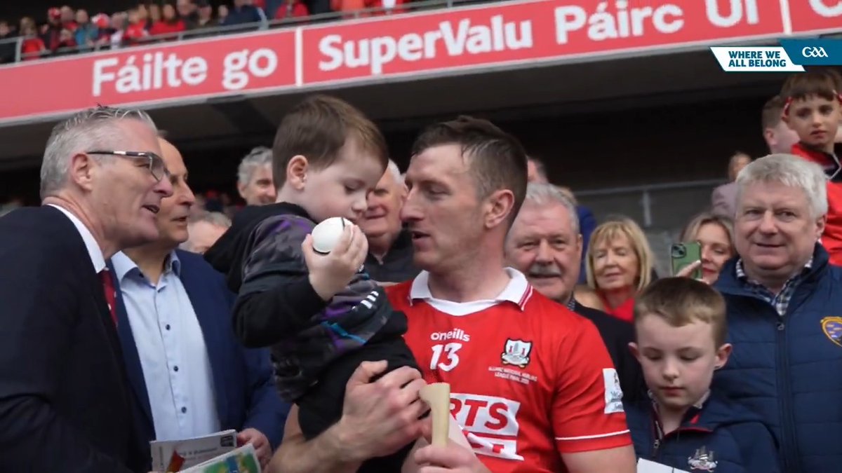 Patrick 'Hoggie' Horgan. All-time top scorer in the League and Championship - following in the footsteps of legends like Christy Ring and Eddie Keher. Honoured by the #GAA, with a presentation made by Uachtarán CLG Jarlath Burns after Cork GAA's #AllianzLeagues win. 🔴⚪