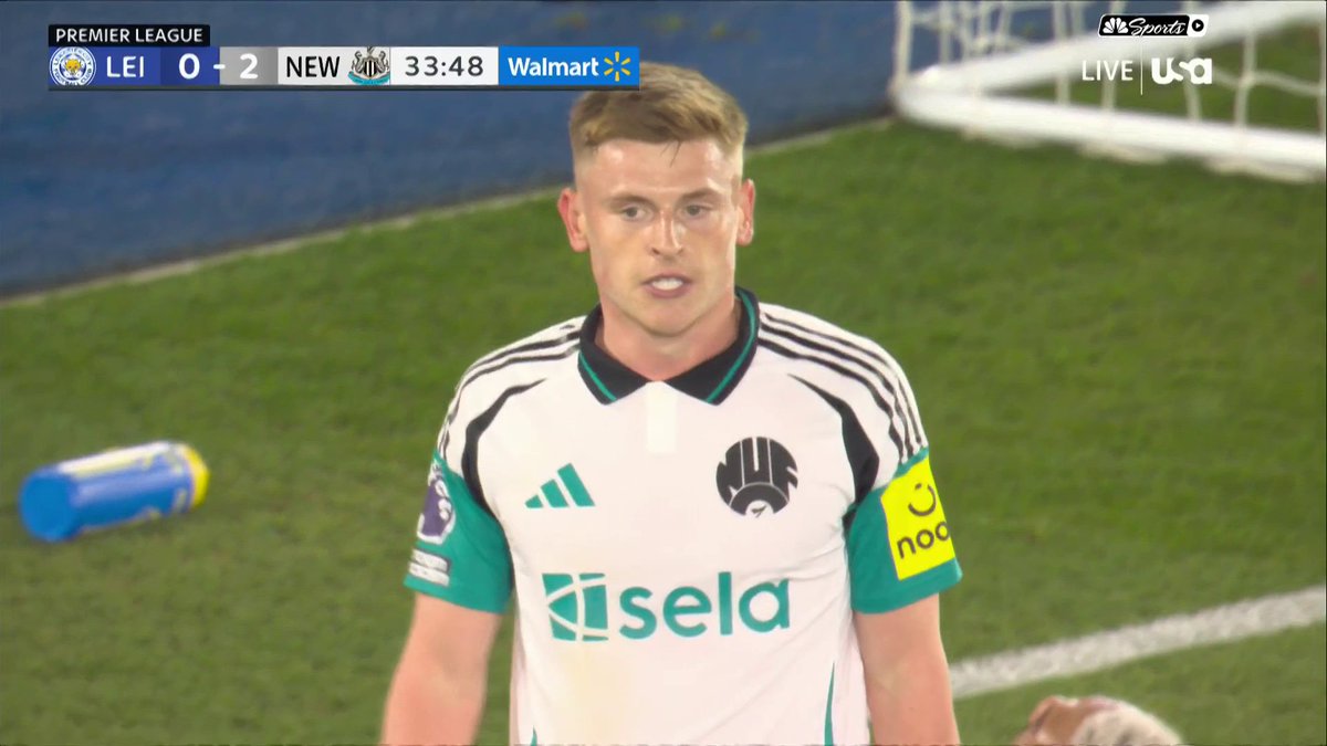 Former Leicester man Harvey Barnes pounces on the rebound and puts home Newcastle’s third of the first half. 😳 📺 USA Network