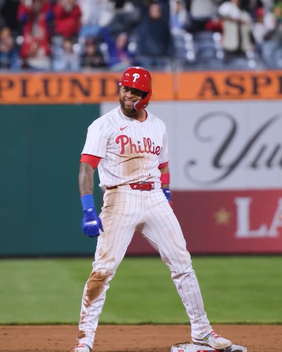 Philly showed up and the fellas showed out #RingTheBell