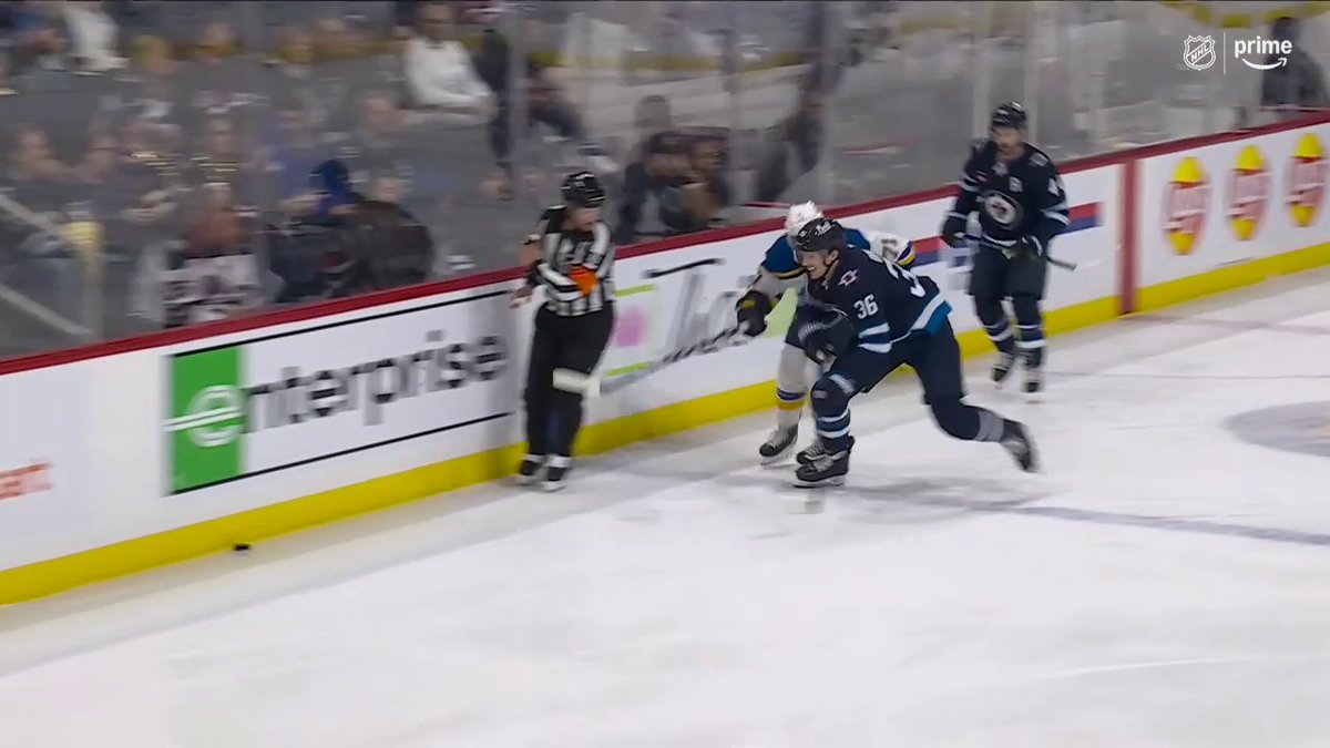 Morgan Barron turns on the jets! ✈️ 🇺🇸: NHL Network 🇨🇦: Sports on Prime Canada ➡️