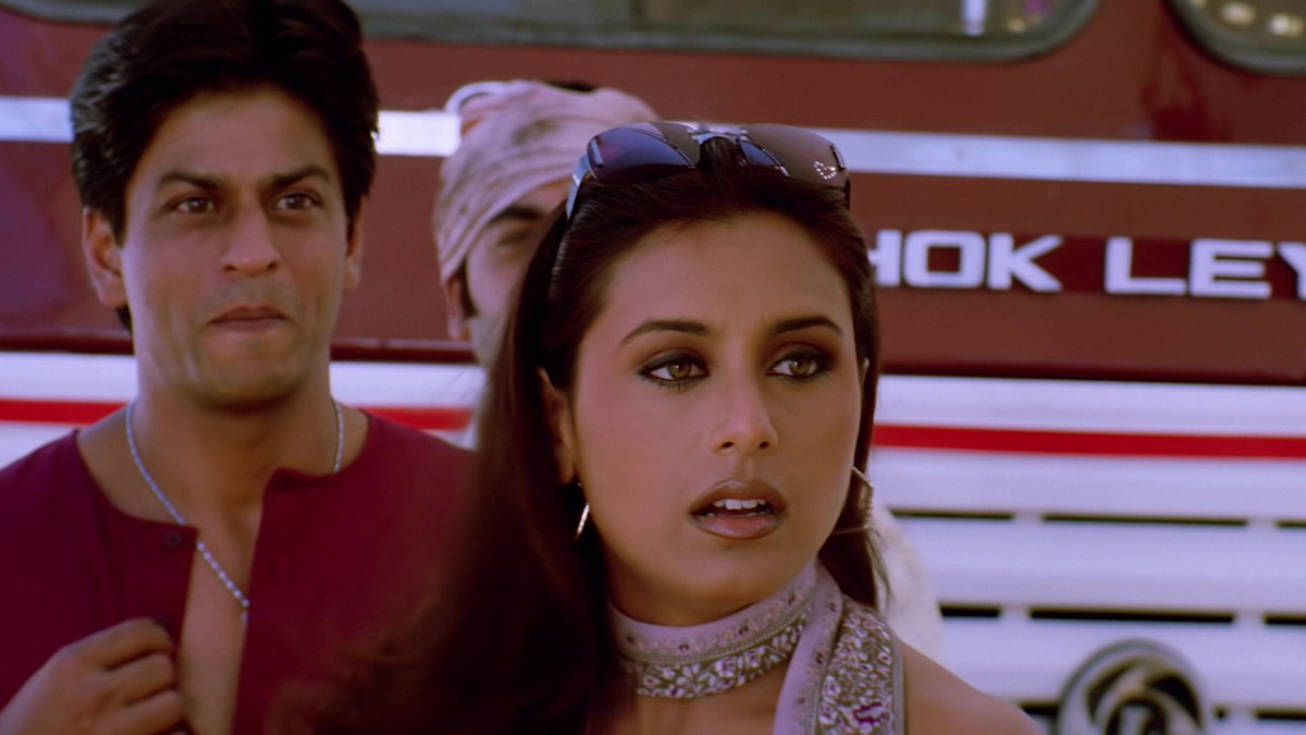 SRK and Rani are what meet-cute dreams are made of 💕