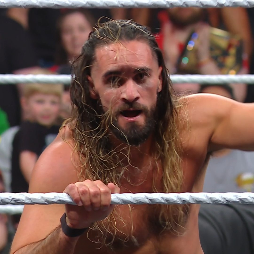 😱 "Paul Heyman, ahora me DEBES tú a MÍ un FAVOR" Seth Rollins le perdona la vida a Paul Heyman y, su respuesta, es... querer TAMBIÉN un favor de Heyman. Roman Reigns, CM Punk: no sois los únicos. ♠️ #WrestleMania en DIRECTO la madrugada del 20 y 21 de abril, a las 01.00 horas (hora peninsular) #WWERAW #WWEenNetflix