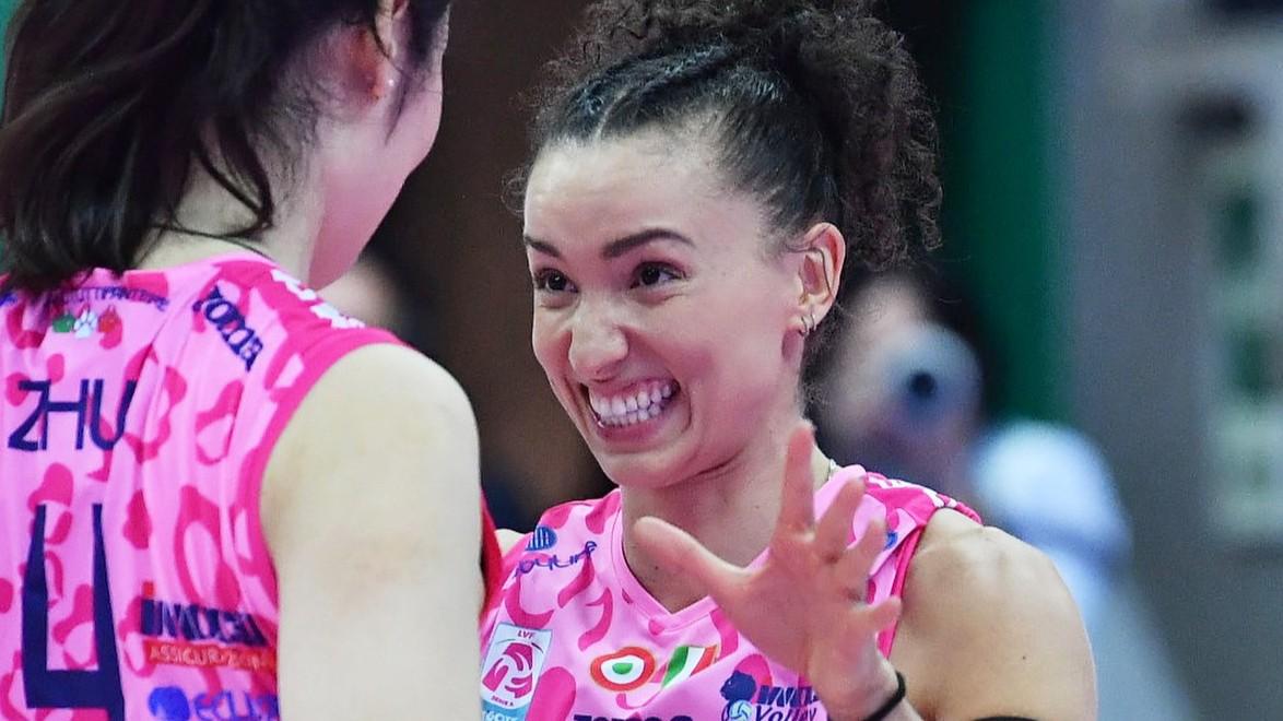 LVF 🇮🇹 SEMIFINALS: GABI 🇧🇷 MVP! 🔥 She scored 19 points and was named the best of the match in Conegliano’s 3–1 win over Novara in Game 3 of the semifinal. Conegliano now leads the best-of-5 series 2–1 and moves closer to the final! 🏆 🏐 #LVFSerieA1 #Volleyball #Pallavolo
