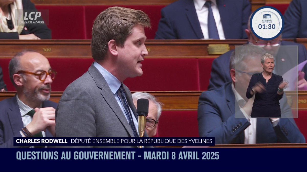 Dinguerie comme on aime ! Le camarade Charles Rodwell a passé à la sulfateuse toute l’extrême droite de Ciotti a Knafo en passant par Le Pen leur rappelant leur soumission à Trump alors qu’il veut nous détruire ! Magique Charles 👏👏 #qag