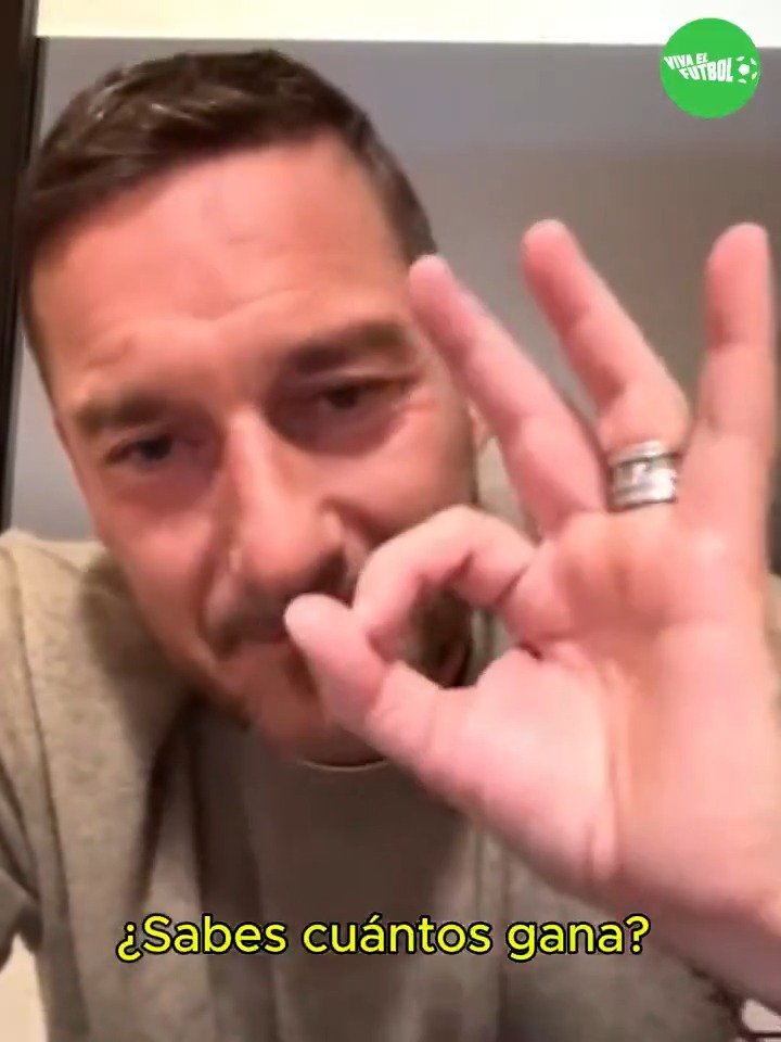 "Totti": Por sus comentarios sobre Lionel Messi