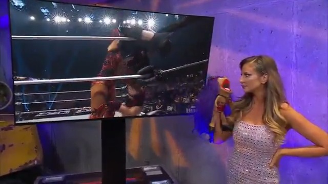 First time #OwenHartCup participant @HarleyCameron_ watched on at #AEWDynasty for a glimpse at what she might be up against in a future round!