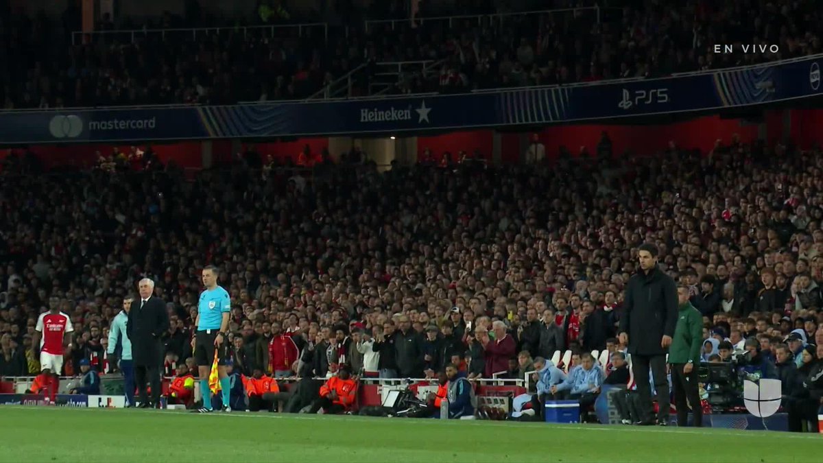 ARSENAL MAKE IT THREE 🤯😱 Mikel Merino scores Arsenal’s third goal in 17 minutes against Real Madrid 😮