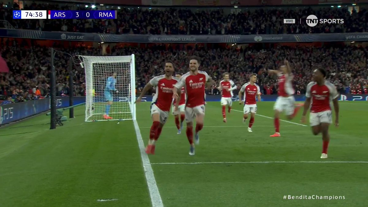 Ahora Mikel Merino. Golazo 🔥 3-0 del Arsenal al Real Madrid #BenditaChampions