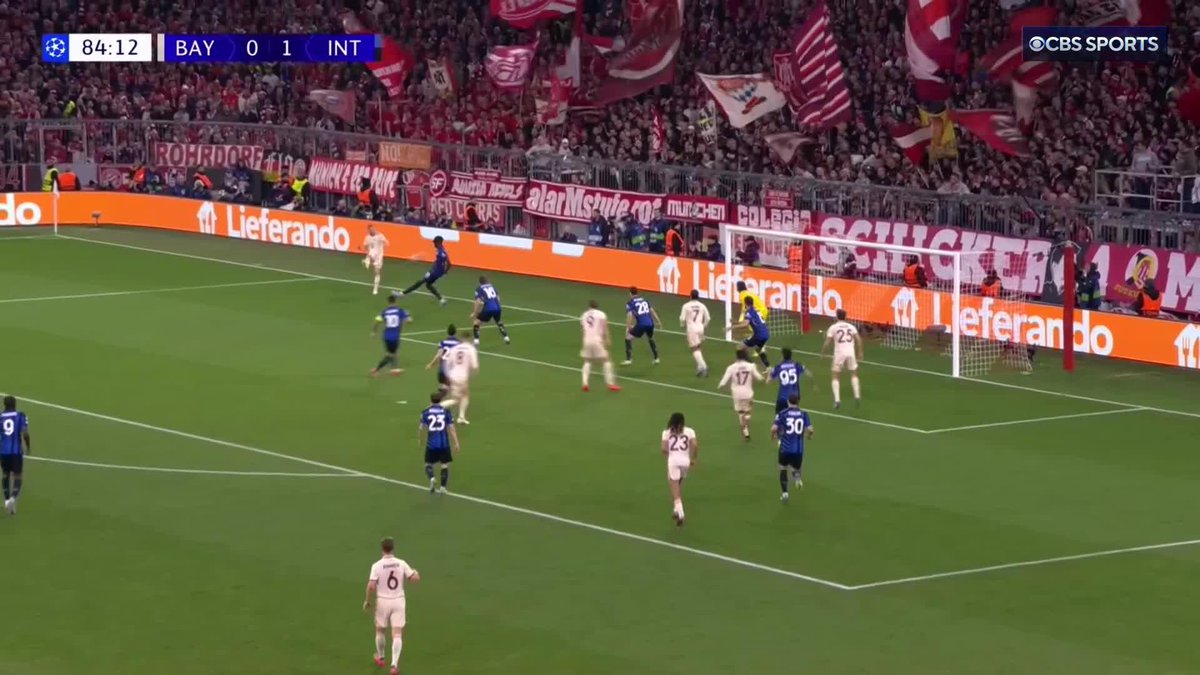 Right place, right time for Thomas Müller ✨