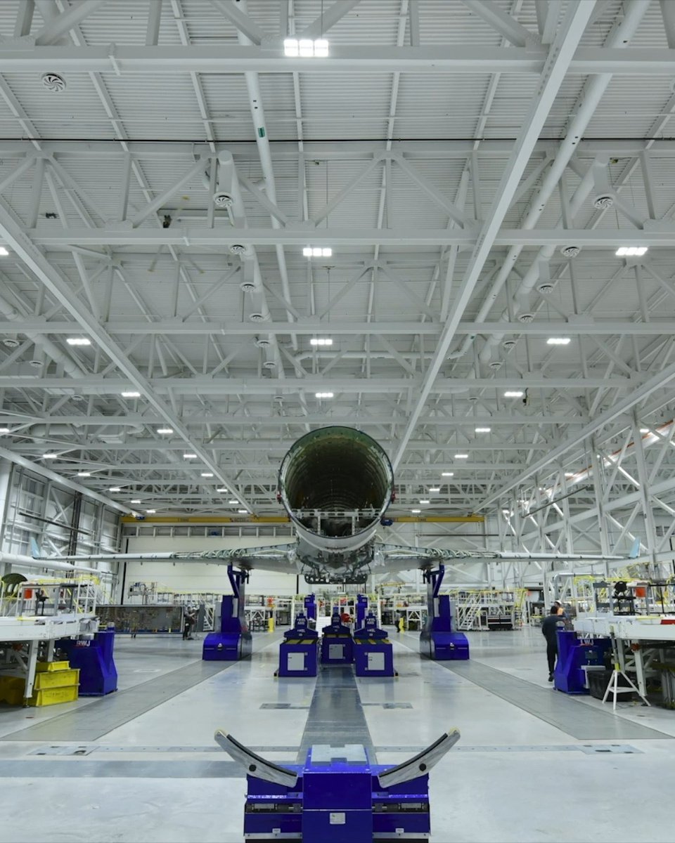 Our first Bombardier #Global8000 is coming together on schedule at our Aircraft Assembly Centre — on track for entry into service in 2025. #CatchTheMach Learn more: