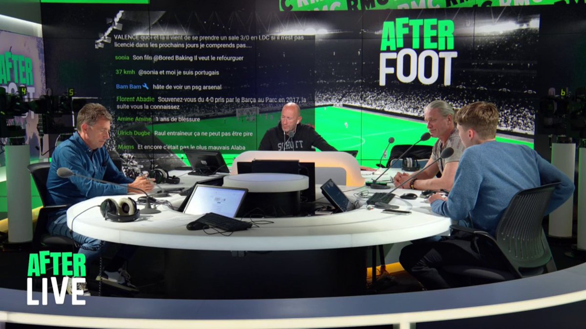🔥⚪ Julien Laurens : "La deuxième période du Real Madrid a été honteuse. Même avec les absents, dans la construction du jeu, Le Real Madrid doit faire beaucoup mieux."