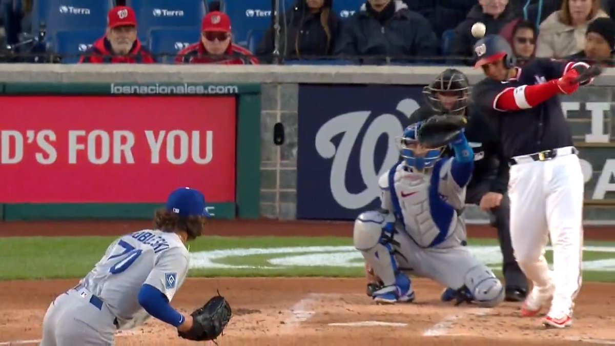 does that hurt the ball