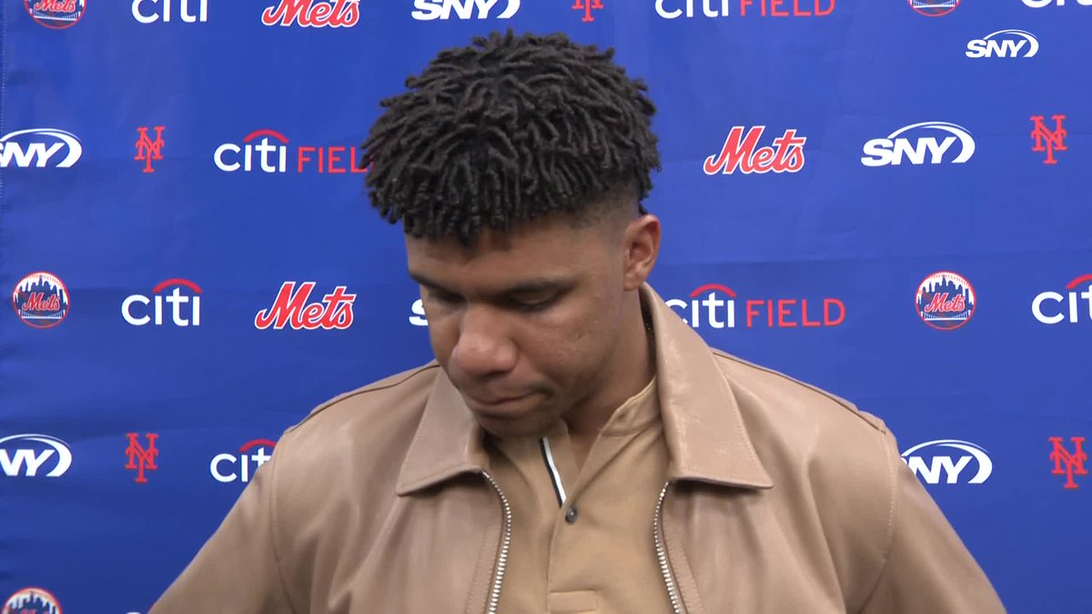 "Whenever they don't want to pitch to me I know I have a guy behind me that can make it worse for them so I'm really happy about that" Juan Soto was asked about pitchers choosing to face either him or Pete Alonso: