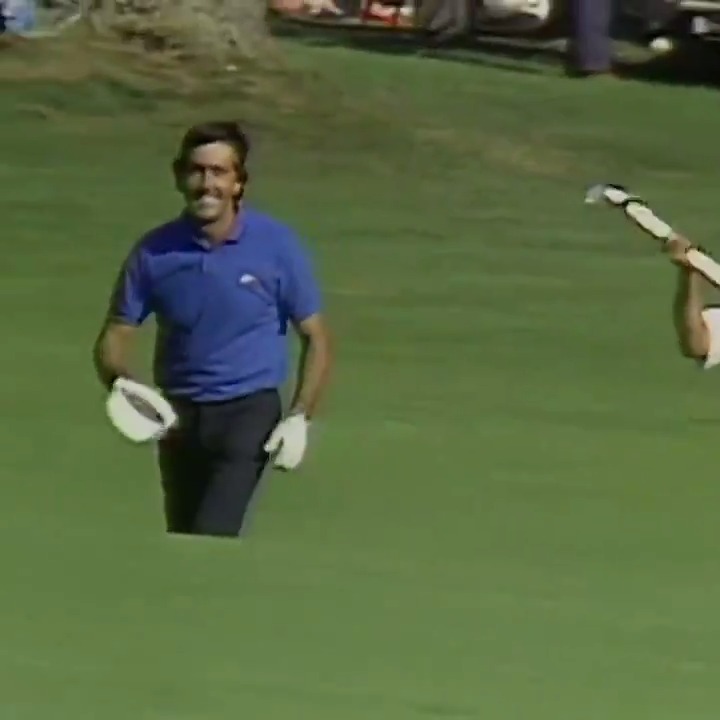 Seve Ballesteros eagles the 13th at the 1986 Masters. 🦅