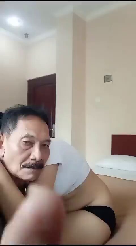Mantaaaap pak dapet abg