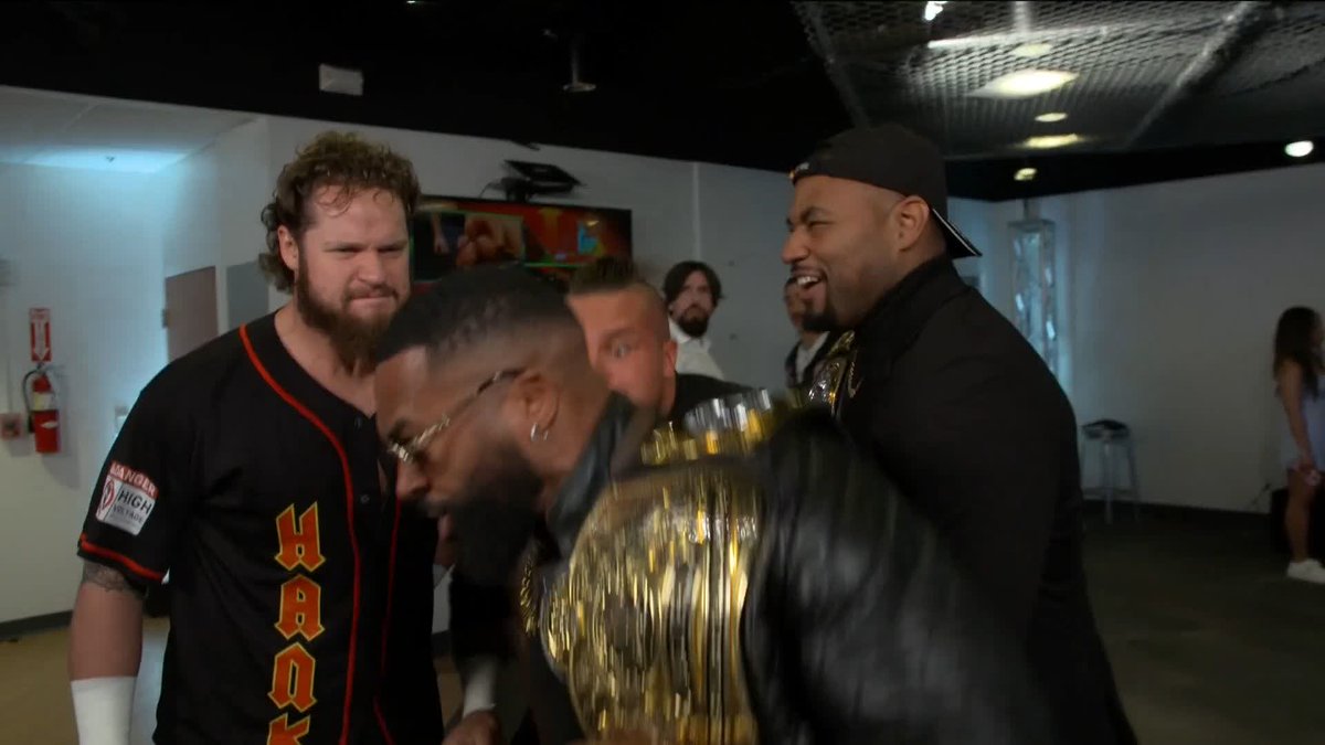“BE WHO YOU ARE!” The Street Profits just gave one hell of a pump-up speech to Hank Walker and Tank Ledger ahead of next week’s Tag Team Gauntlet Match! 🙌 #WWENXT