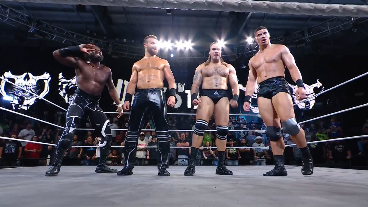 "How about next week, in the parking lot..." STACKS 💵 just threw down a HUGE challenge to DarkState for a brawl in the NXT Parking Lot! 🤯 #WWENXT