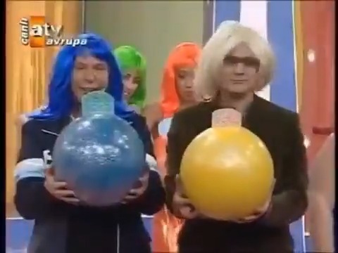 araba kimdeyse en büyük top o.