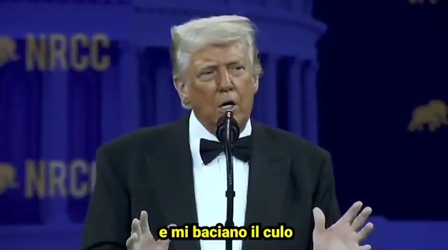 Trump: "Gli altri Paesi mi baciano il culo per trovare un accordo sui dazi" Uno squilibrato.