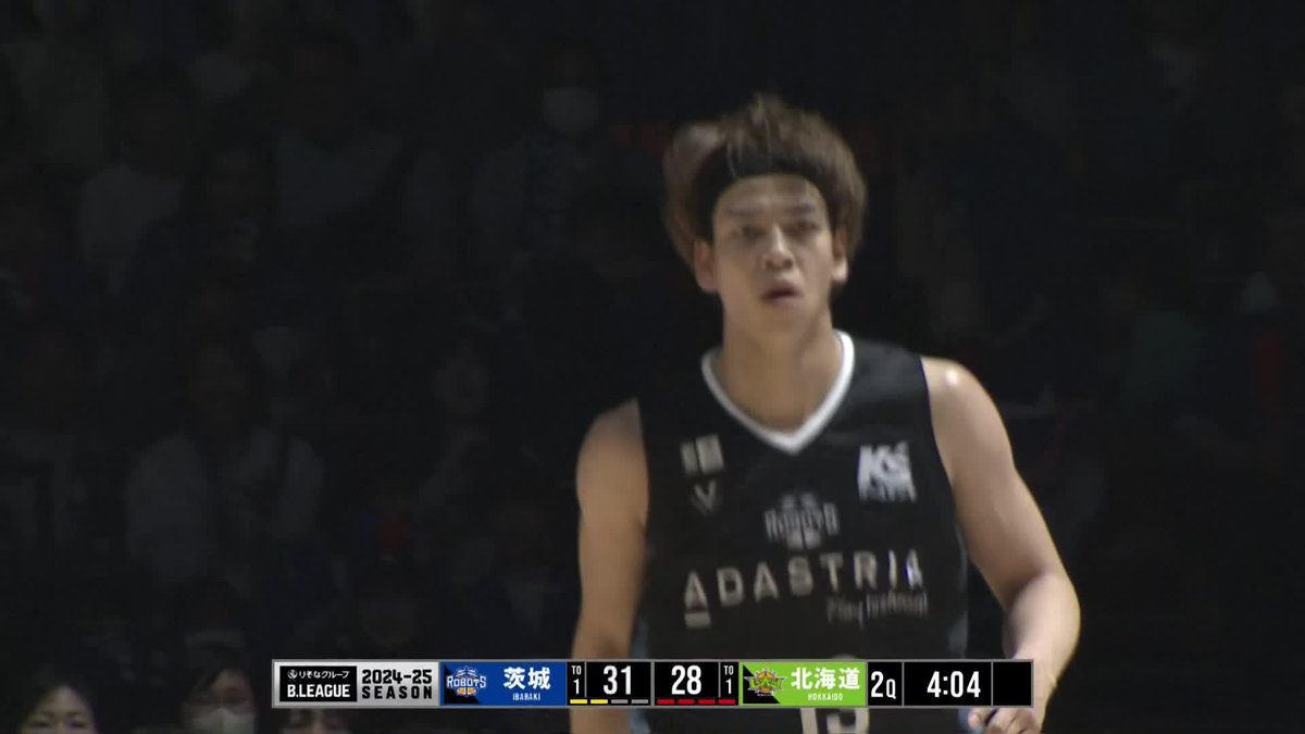 #中村功平 から #鶴巻啓太 への中央大学ホットラインが開通❤️‍🔥 ▼バスケットLIVE ｜#茨城ロボッツ｜#GETOVER｜