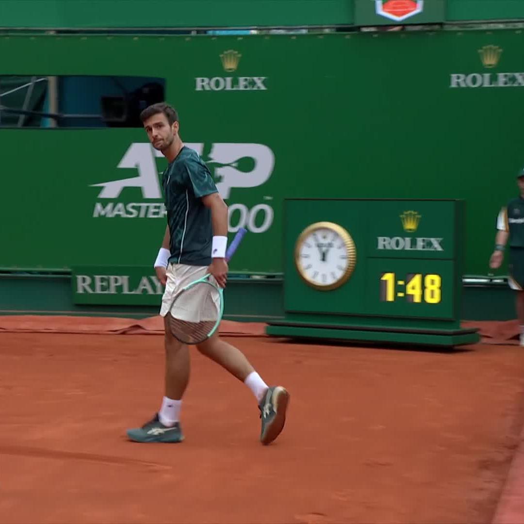 Musetti now up break in the 3rd. With shots like these.