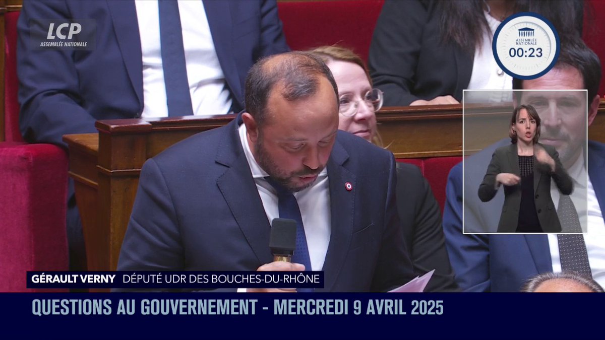 "A chaque fois qu'un euro d'argent public est gaspillé, c'est Nicolas qui paie", réplique Gérault Verny. #DirectAN #QAG