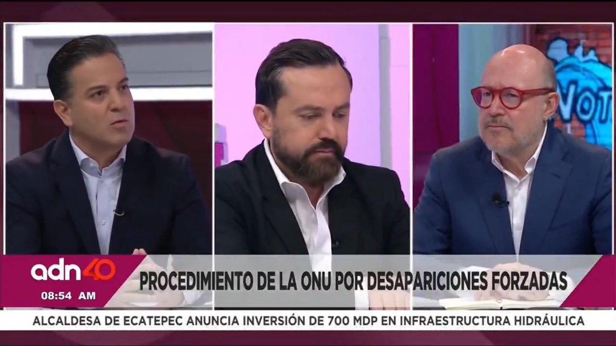 Es una vergüenza pero la Comisión Nacional de Derechos Humanos no existe. Ante señalamiento de ONU sobre crisis de desaparecidos en México, la CNDH dice no hay tal. ¿Más de 120 mil desaparecidos (mitad en sexenio anterior y éste) y NO es crisis? Defiendan al ciudadano NO sean voceros del Gobierno. Mesa adnnoticiasmx Ricardo Raphael
