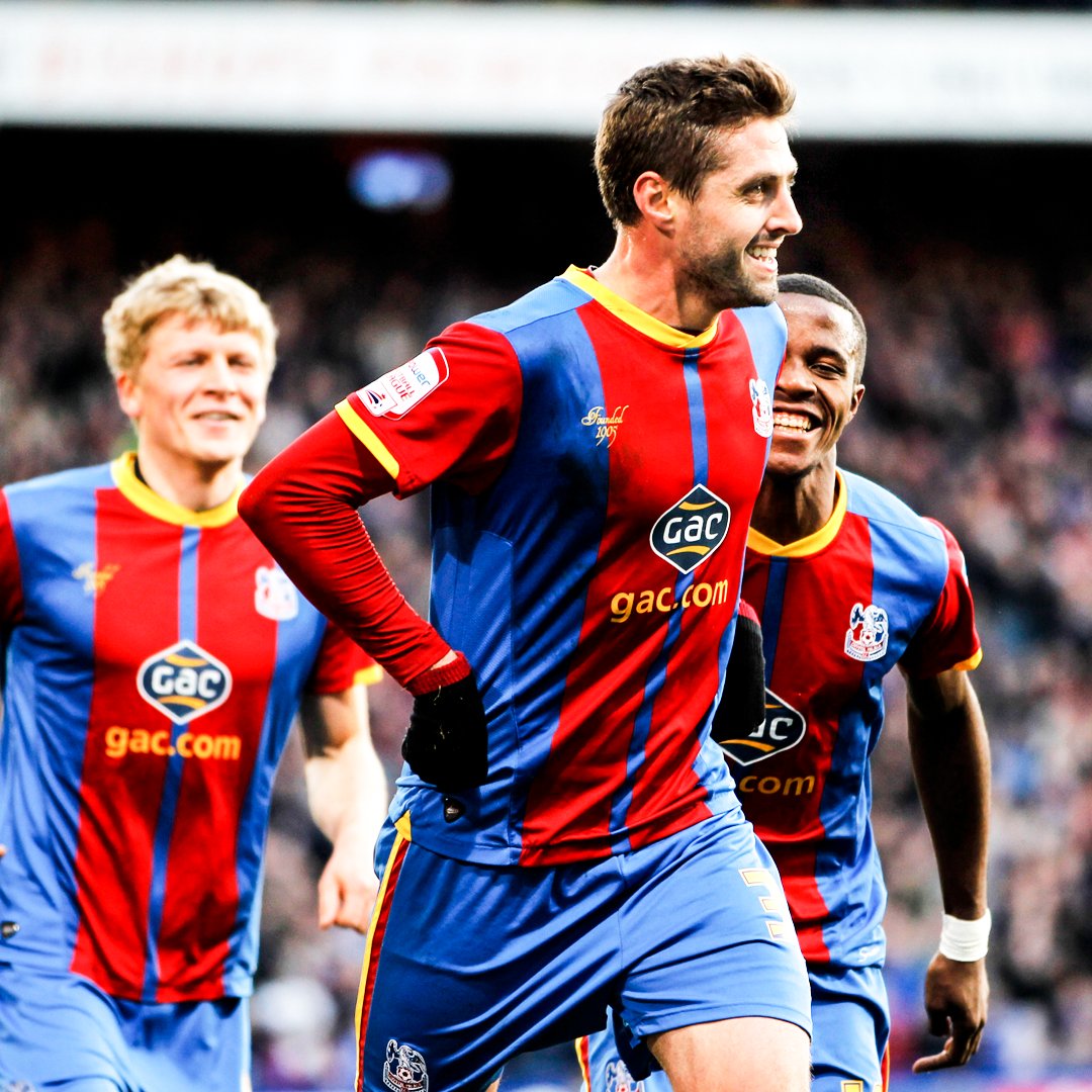 Two free-kicks. One game. André Moritz 🇧🇷 #CPFC
