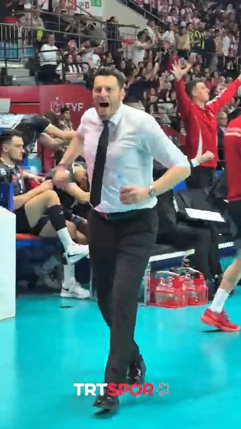 Ziraat yanıyor, kimsenin ferahlamasına müsaade etmiyor! 🥵 😅 Mustafa Kavaz da bu yolda “yananlardan” oldu…