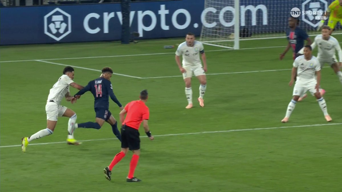 PSG level the game up! That finish from Désiré Doué is out of this world 💫 📺 TNT Sports & discovery+ UK