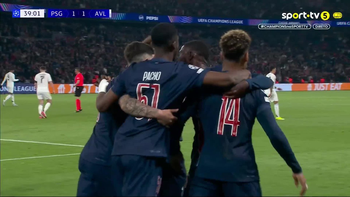 Sensacional 🤯 Que golaço de Désiré Doué 🚀 #sporttvportugal #CHAMPIONSnaSPORTTV #ChampionsLeague #psg #astonvilla #ESCUCL