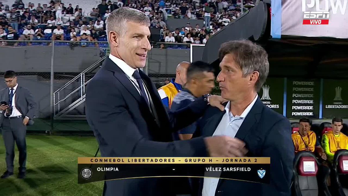 🫂El ABRAZO entre Martín #Palermo y #Guillermo Barros Schelotto.