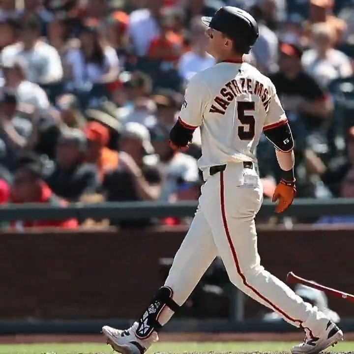 Splash homer and splash celebration for Mike Yastrzemski and the SFGiants 💪