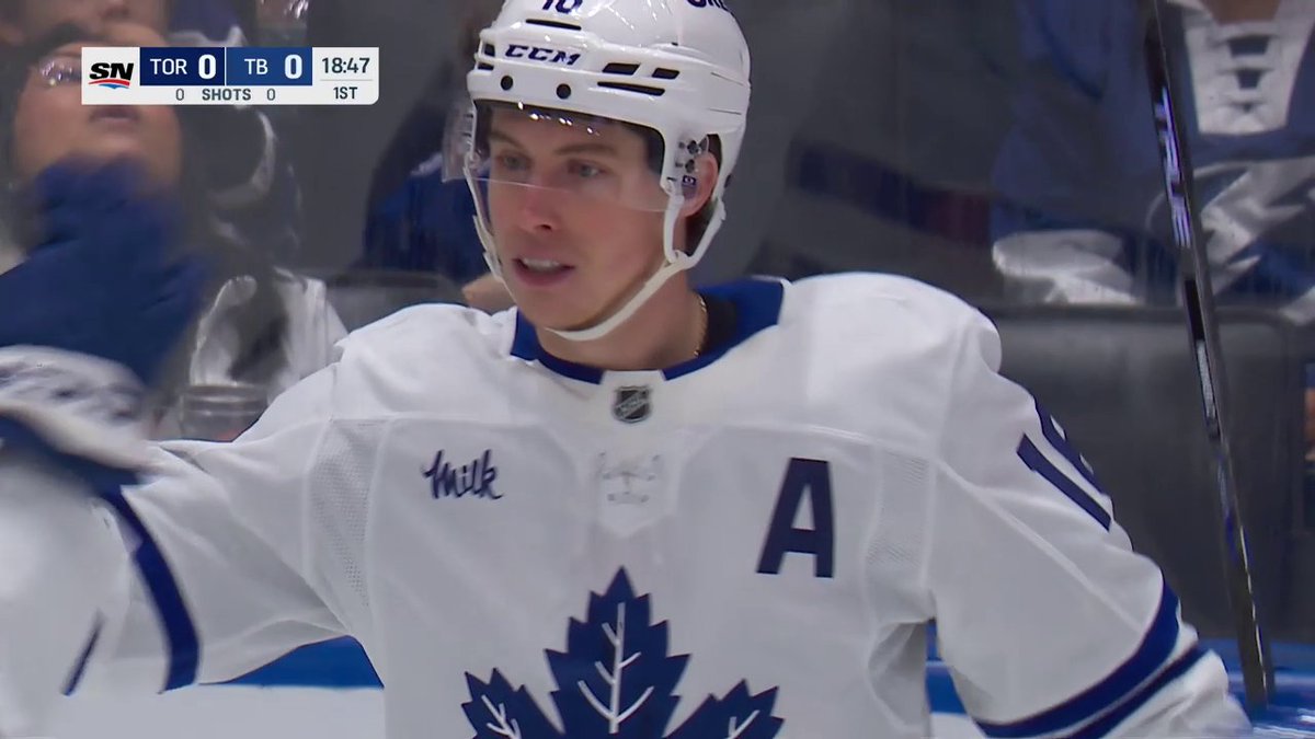 Mitch Marner's 25th goal of the season opens the scoring for the Toronto Maple Leafs! 🍁 #NHLStats: 📺: Sportsnet or stream on Sportsnet+ ➡️